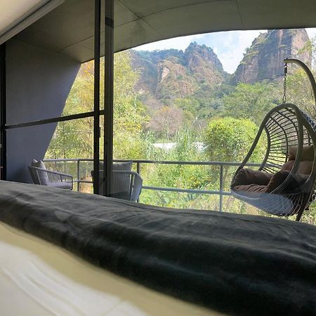 Bajo La Montana Hotel Tepoztlán Exterior photo